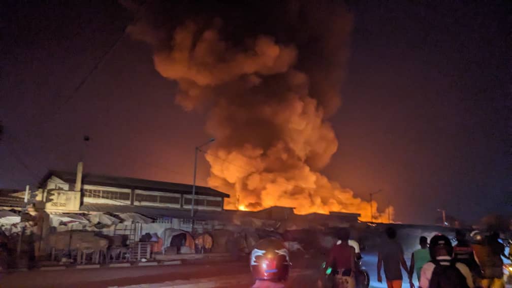 Incendie au marché d’Agoè-Assiyéyé : Le gouvernent donne des précisions