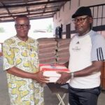 Fête de fin d’année : Le ministre du commerce aux contacts des commerçantes du marché d’Adawlato (vidéo)