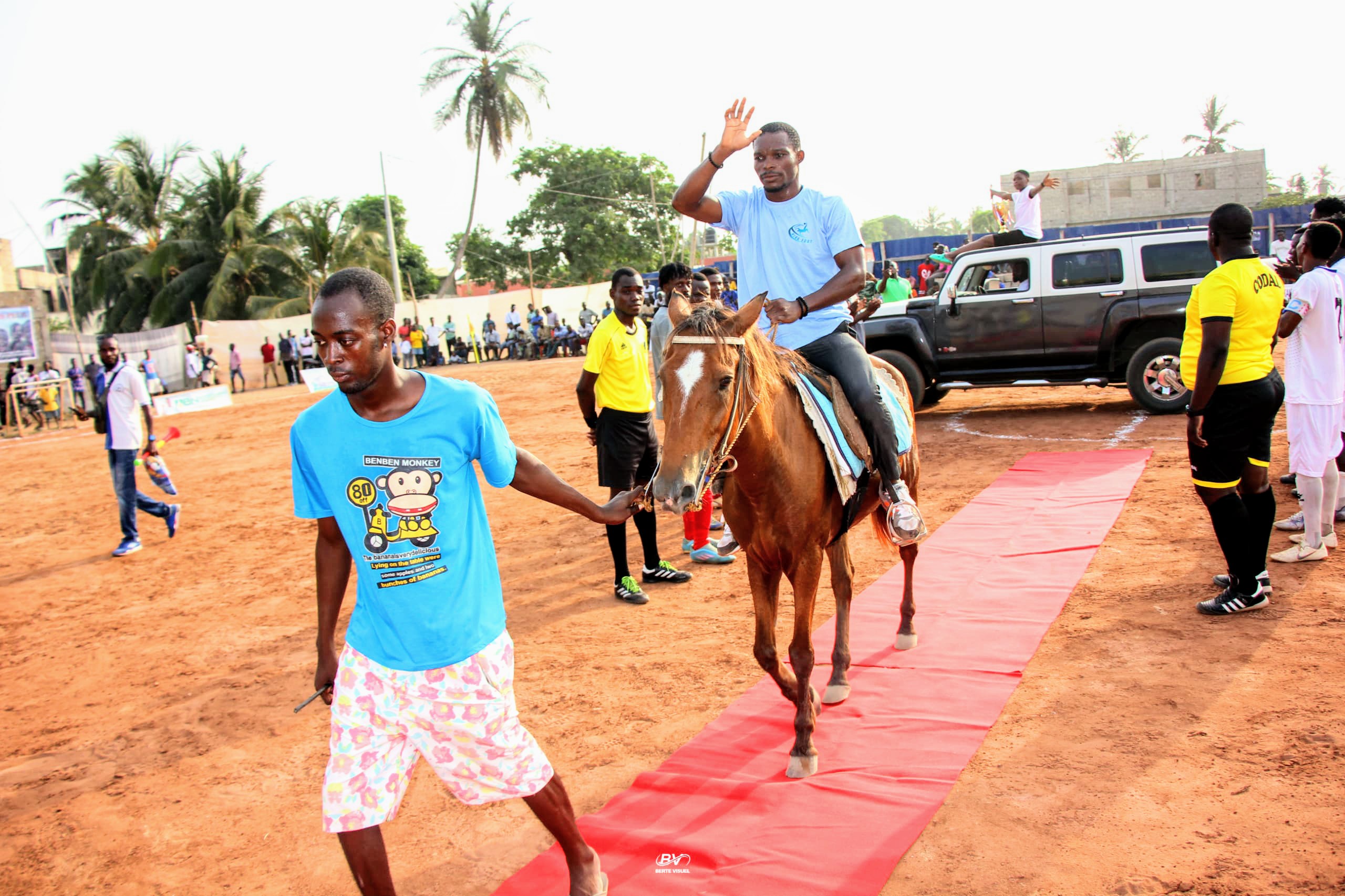 Tournoi Viva Foot : MISSODEY Koku-Mesa Mawuse sensibilise sur la sécurité routière