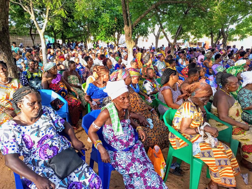 Campagne électorale : Princesse Eyi Sémékonawo mobilise plus de 2000 femmes de Sagbado pour « 8 mars bis »