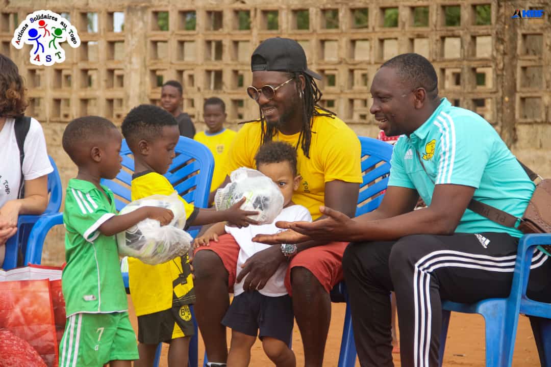 Actualité togolaise Foot à la base : Le geste louable de l'AST envers l'Académie ACED