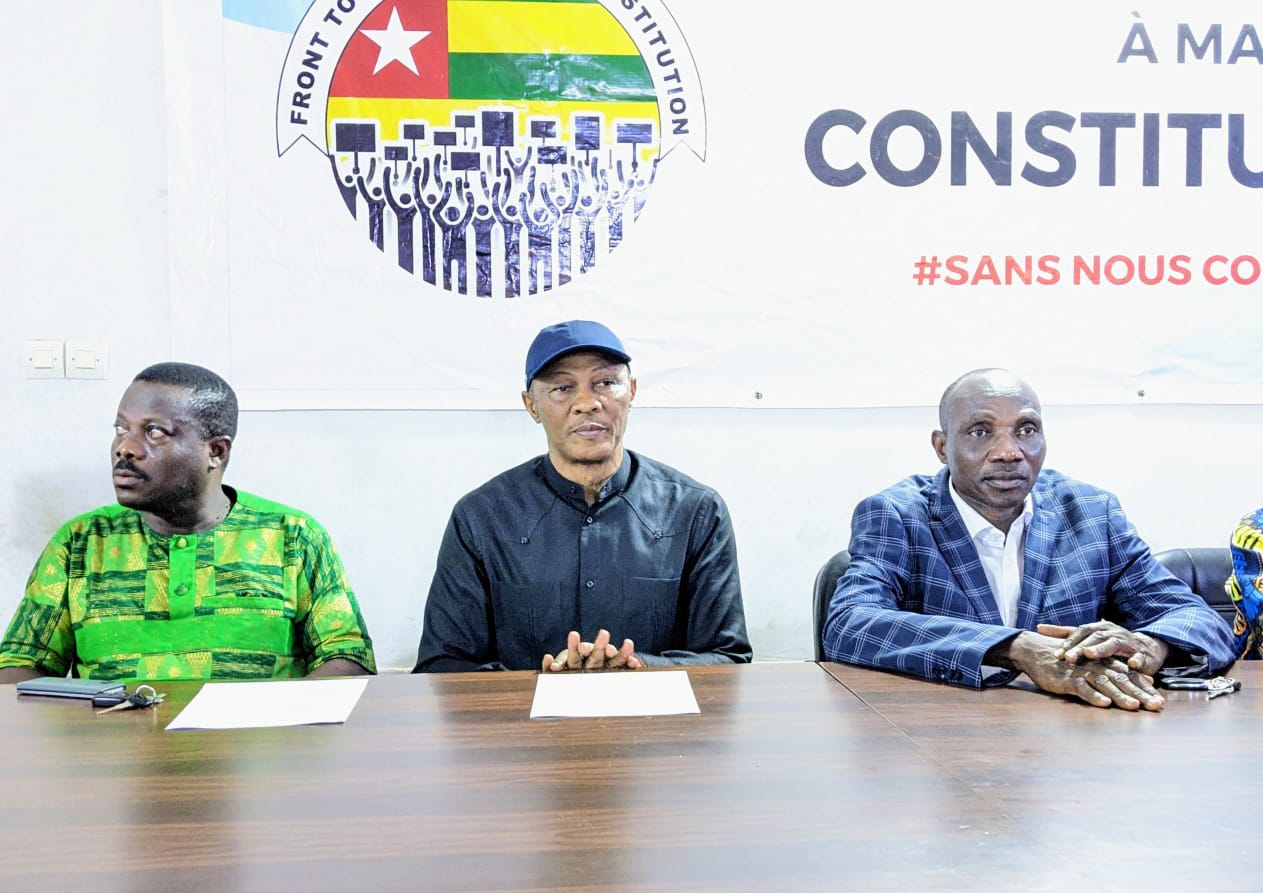 Togo : Trois partis du Front « Touche Pas A Ma Constitution » exclus, les raisons !