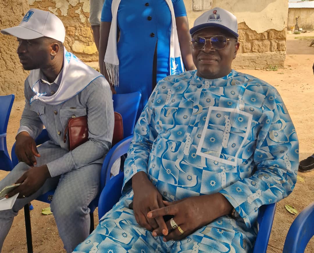 Campagne électorale : FAMBO Séna mouille le maillot bleu dans l'Ogou 2