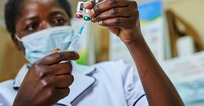 Santé : l'Ouganda lance le premier vaccin antipaludique