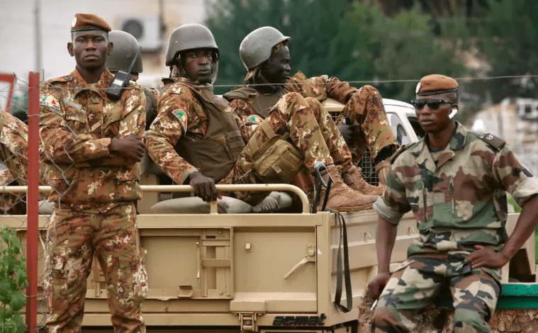 Coup d'état déjoué au Mali : arrestation d'un Français