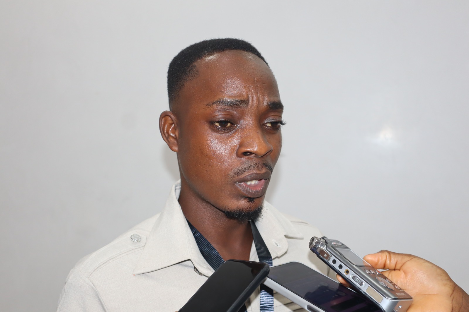 « Il est temps d’appeler les choses par leur nom » : le journaliste togolais Julien SEGBEDJI se dresse contre les crimes coloniaux