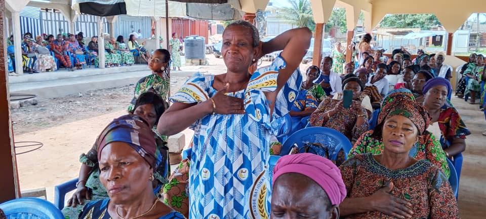Togo : la Sénatrice Pascaline Dangbuie appelle les femmes des marchés du Grand-Lomé à l’unité pour combattre le cancer