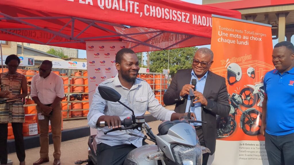 TotalEnergies Marketing Togo célèbre ses premiers heureux gagnants de sa tombola