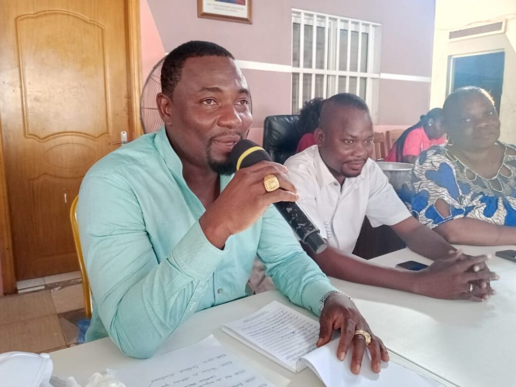 Engagement communautaire : Togbui Lanklivi 1er mobilise la population d’Adakpamé