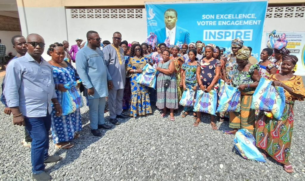 GOLFE 7 : Le maire DANGBUIE Pascaline et UNIR assurent les fêtes de fin d'année à plus de 200 femmes vulnérables