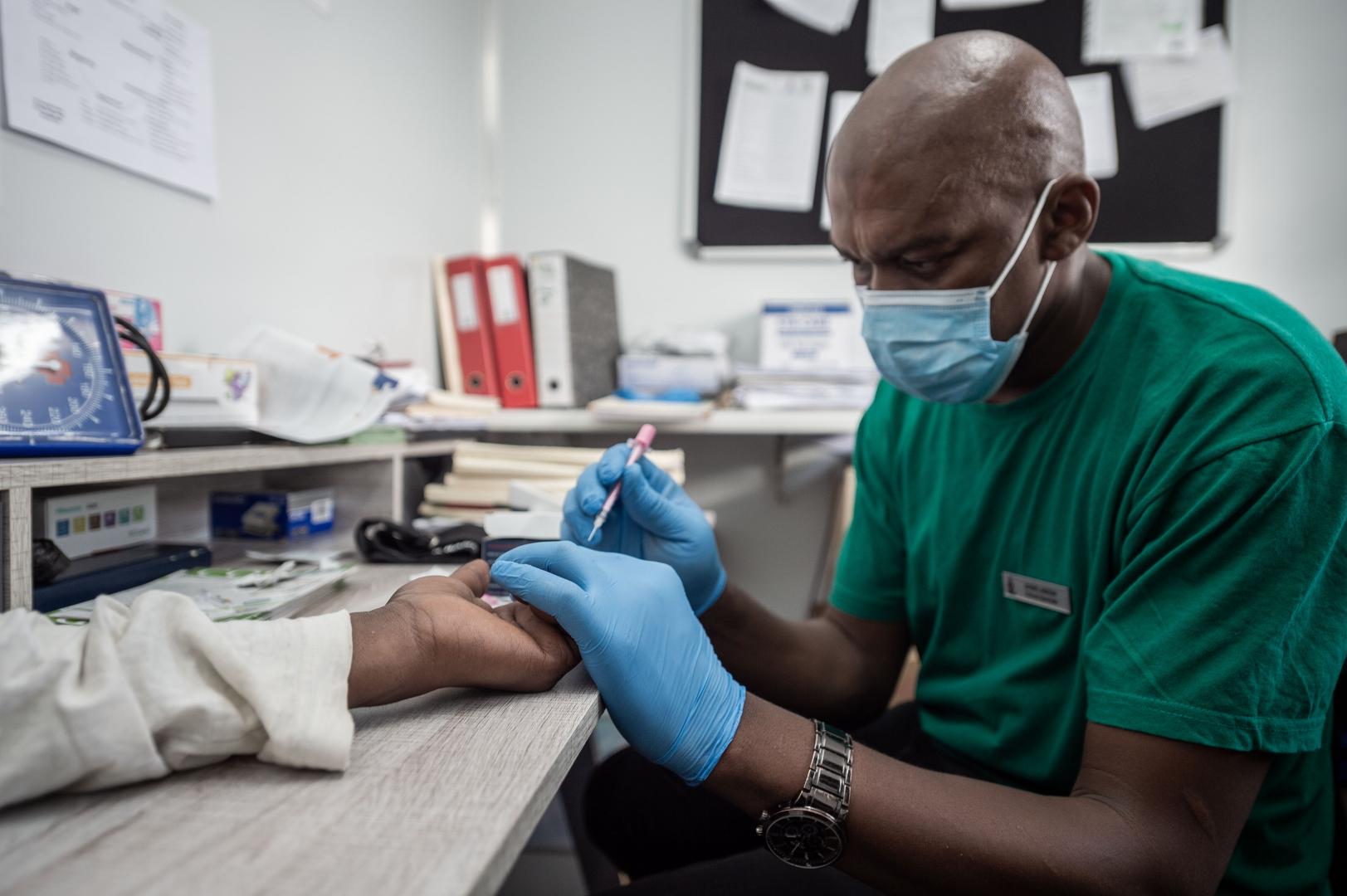 Togo : 1 800 décès liés au sida en 2024