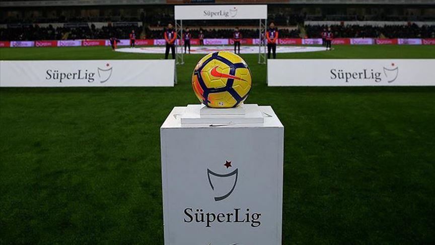 Championnat Turc : 29 joueurs professionnels arrêtés !
