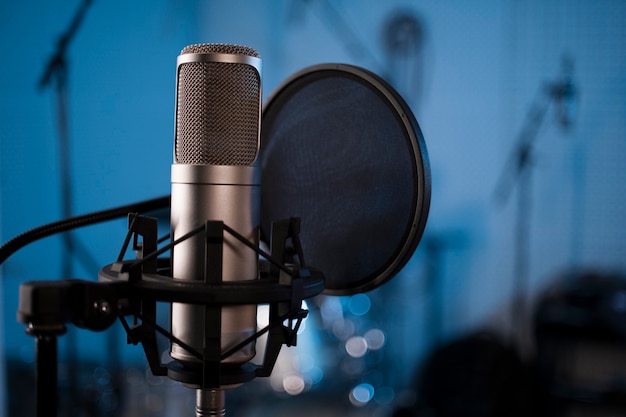 Silence Radio ! cinq journalistes de Pyramide FM payent cher leur courage