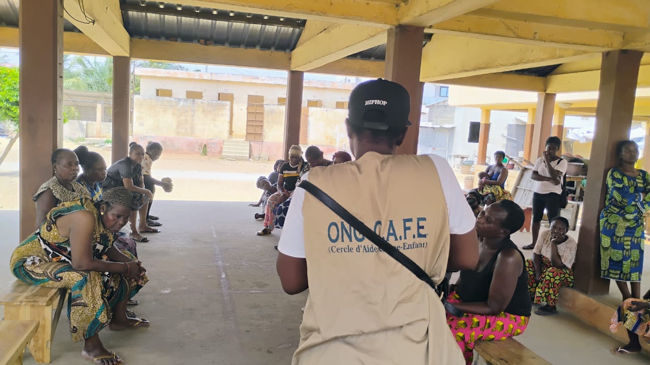 Célébration du 8 mars : l’ONG CAFE sensibilise les femmes dans les marchés de la préfecture du Golfe