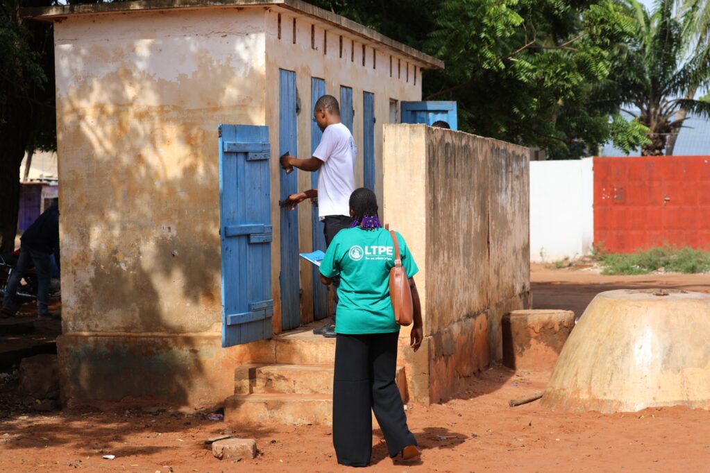 Grand Lomé : une vaste enquête de la LTPE sur l’accès à l’eau et à l’assainissement en milieu scolaire