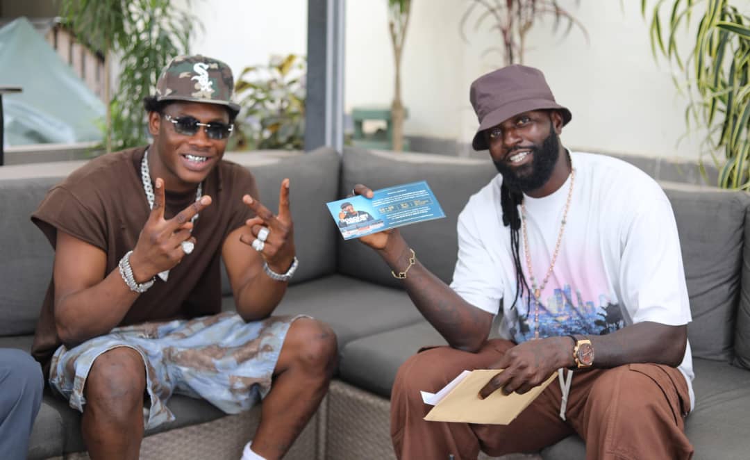 Concerts de Joachin Migos : Emmanuel Adebayor apporte un soutien de 10 millions FCFA à CDK GROUP