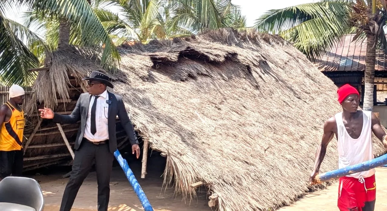 Littoral togolais : Bar Lorenzo Beach démolit ses installations pour éviter d’être surpris