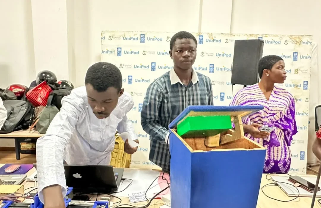 Projet D-CLIC de l’OIF : jeunes Togolais transforment leurs idées en solutions concrètes