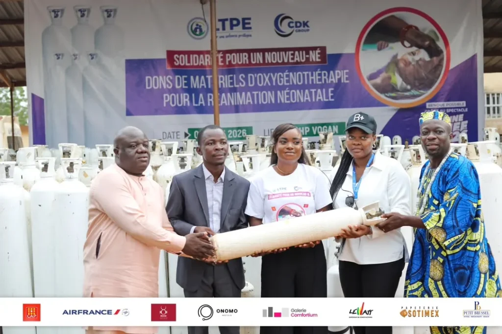 Du spectacle « Bonne Année 2026 » au CHP de Vogan : CDK Group transforme la solidarité en action