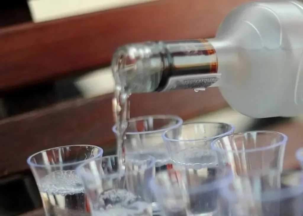 Togo-Kozah 1 : le maire serre la vis contre la vente nocturne du sodabi et des boissons alcoolisées
